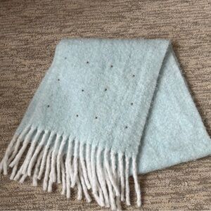 PEARL ADORNED EXTRA LARGE FRINGED SCARF BABY BLUE